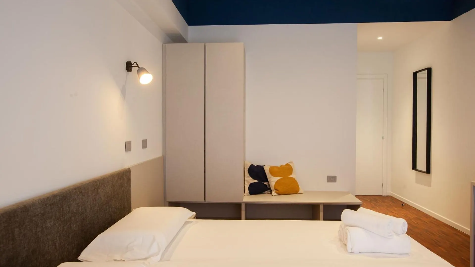 Cvm 19 Otel Milano