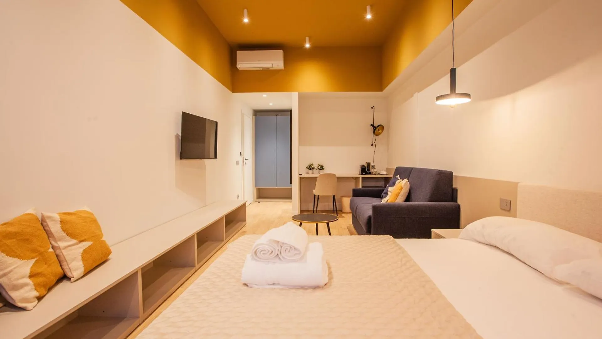 Cvm 19 Otel Milano