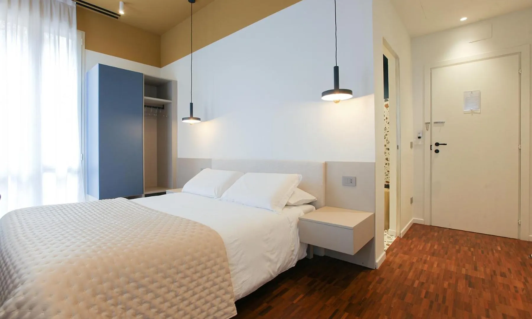 Cvm 19 Otel Milano